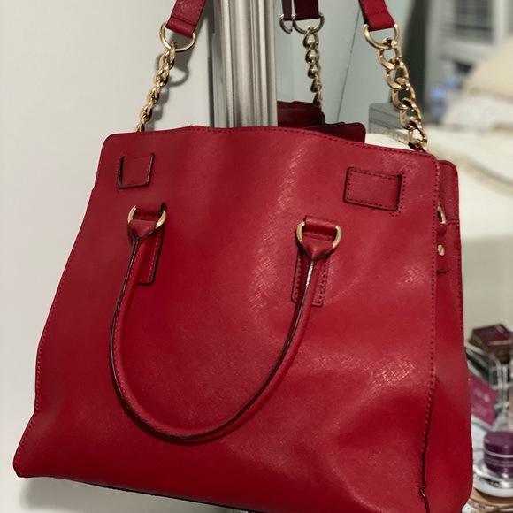 Michael Kors Hamilton large Saffiano Leather lock and key red bag - Picture 7 of 9